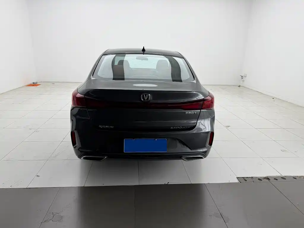 Changan Eado — миниатюра 9