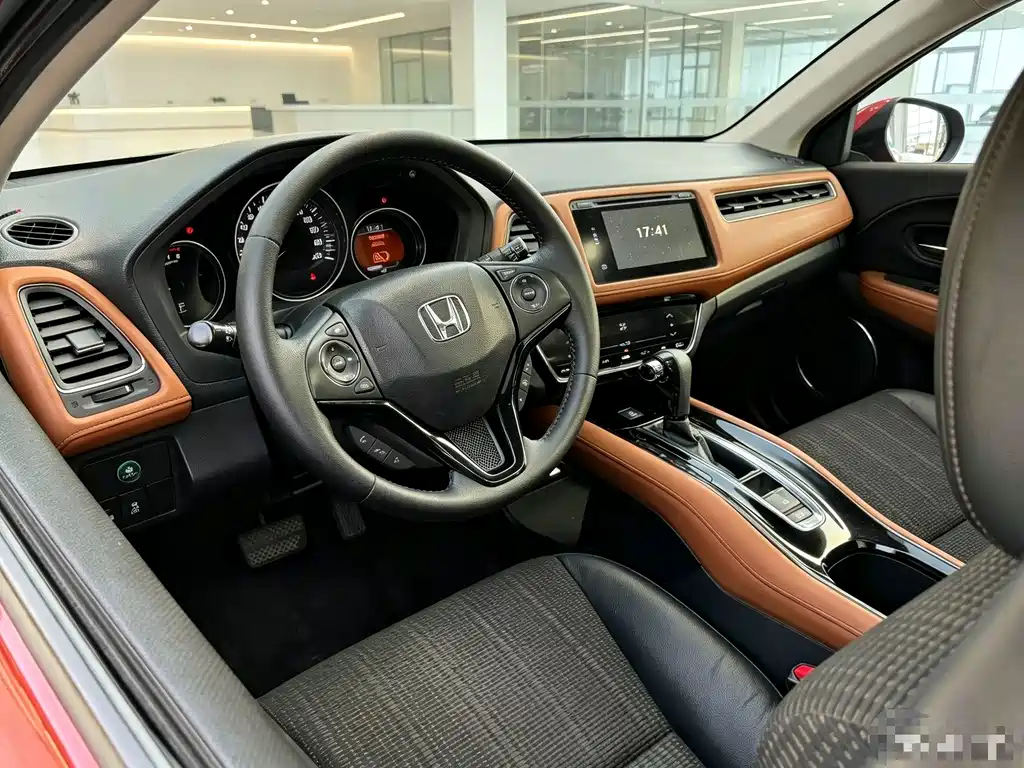 Honda Vezel — миниатюра 10