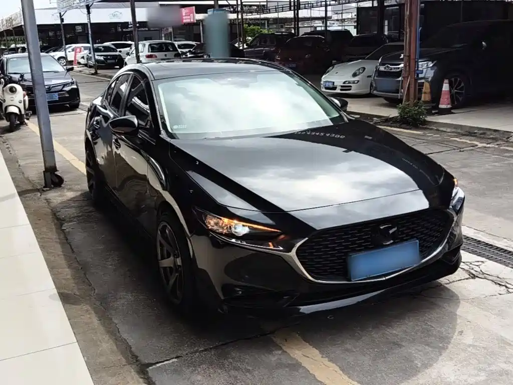 Mazda 3 Axela — миниатюра 4