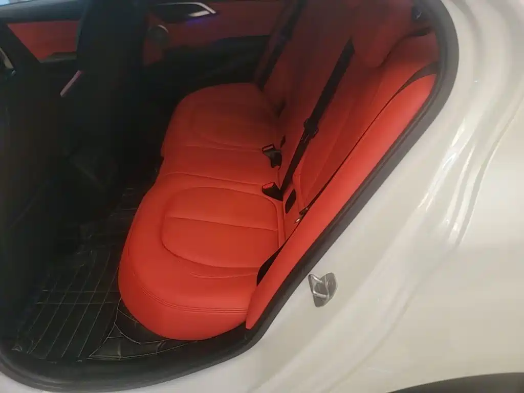 BMW 1 Series — миниатюра 17