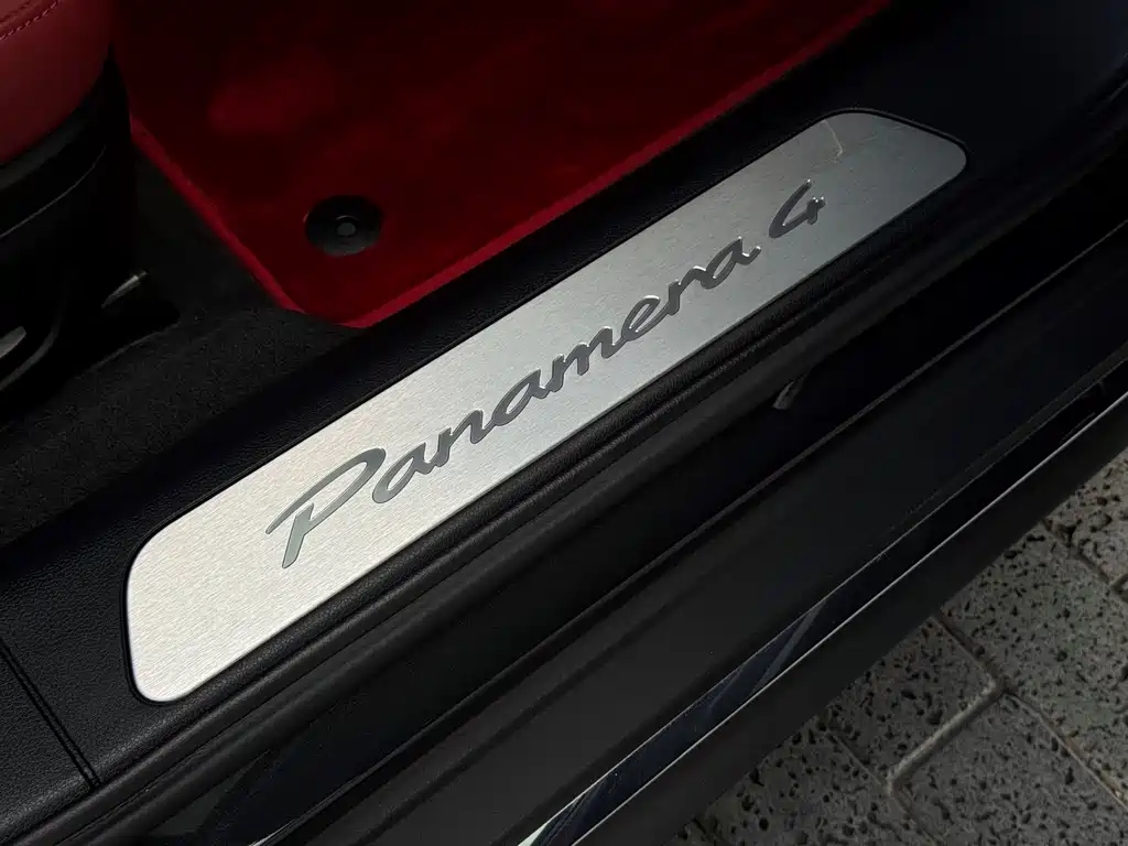 Porsche Panamera — миниатюра 27