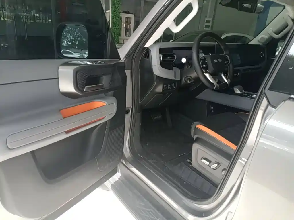 Beijing Off-Road Beijing Off-Road BJ40 Extended Range — миниатюра 16