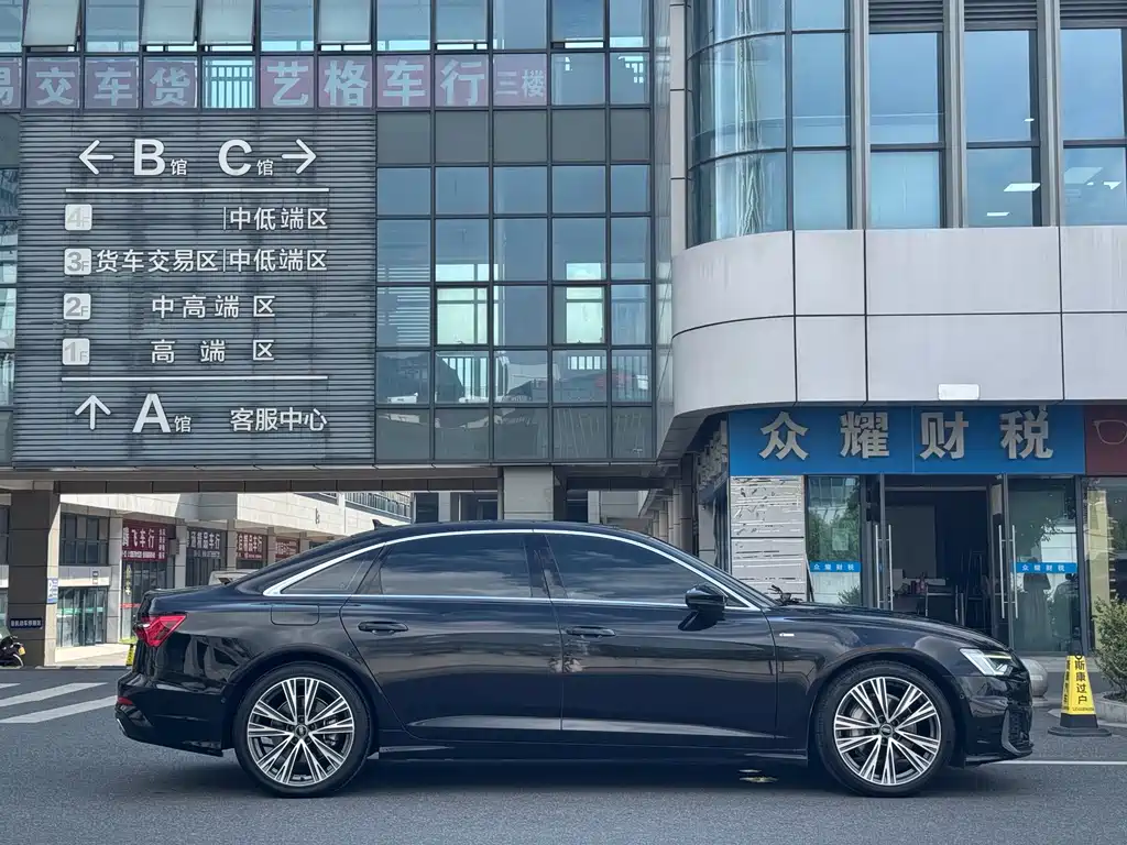 Audi A6L — миниатюра 4