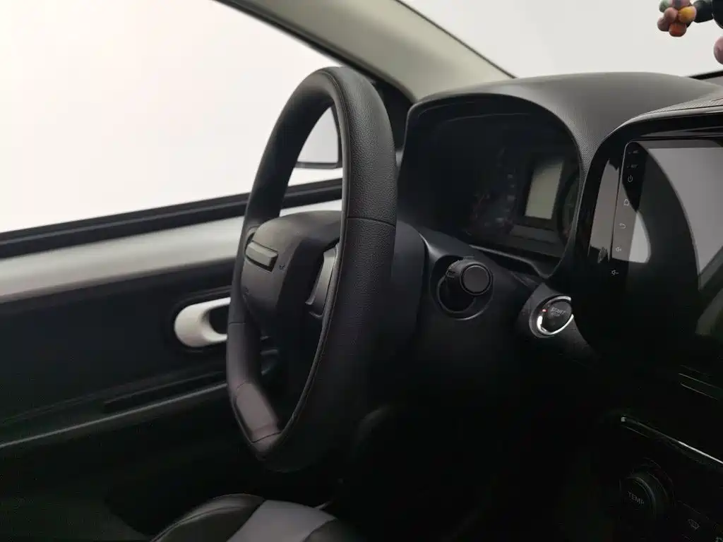 Roewe Clever — миниатюра 22