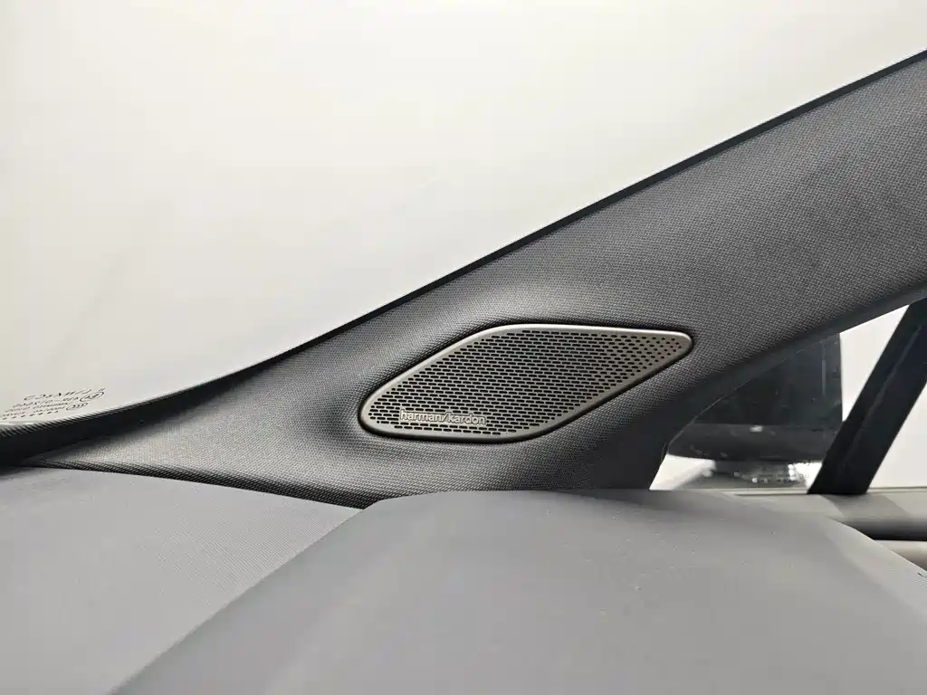 Lynk & Co Z20 — миниатюра 4