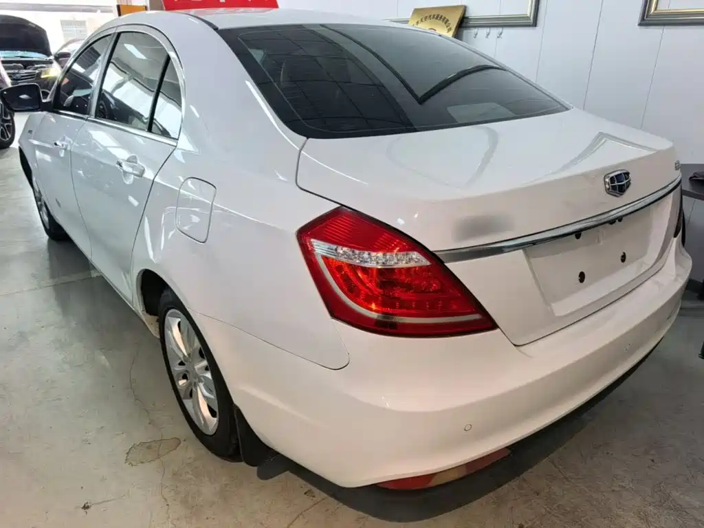 Geely Emgrand — миниатюра 5