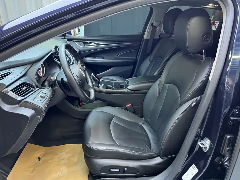Buick LaCrosse — миниатюра 11