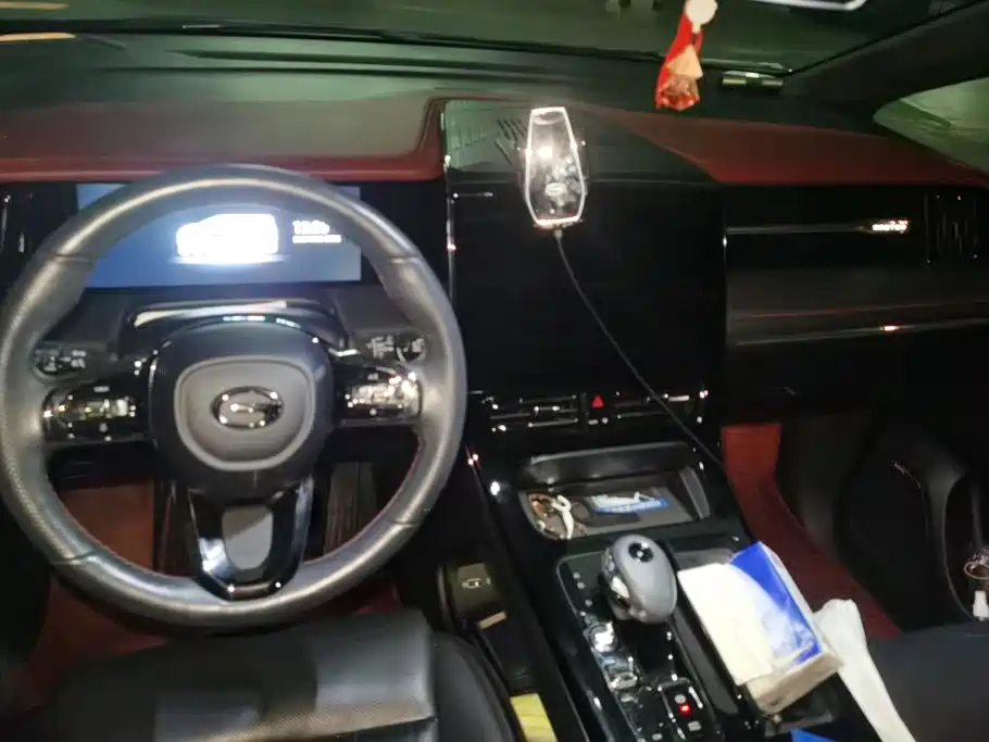 GAC Trumpchi M8 2023 — фото 12