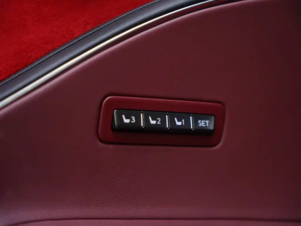 Lexus LC — фотографии объявления, Фото 26