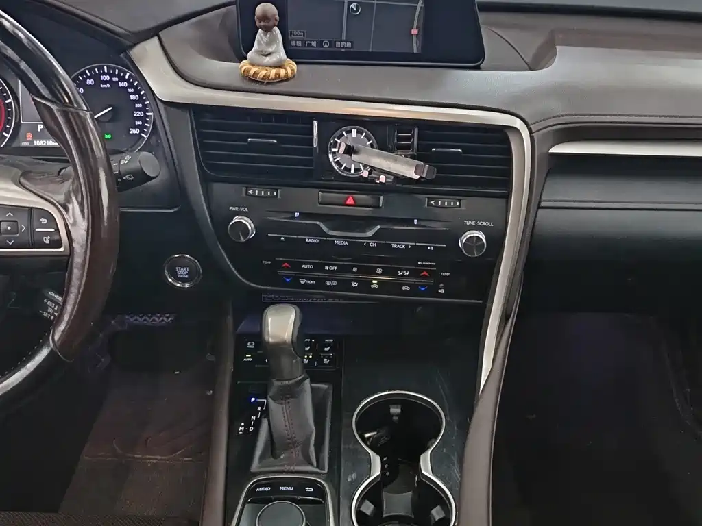 Lexus RX — миниатюра 6