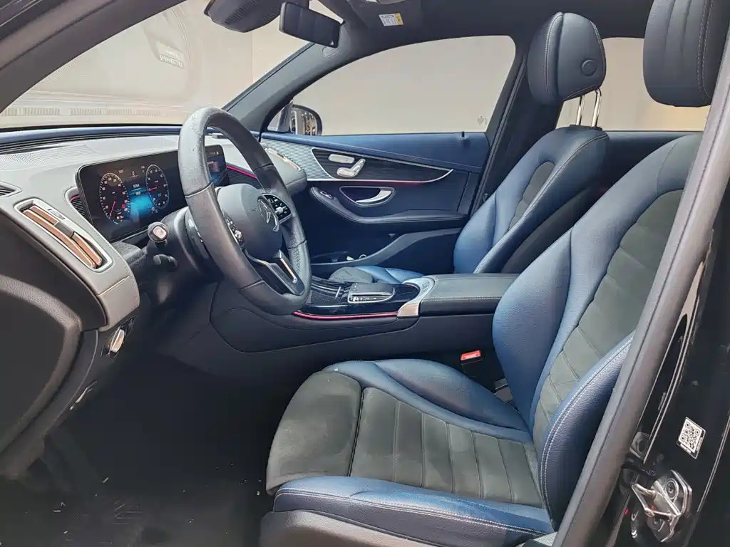 Mercedes-Benz EQC — миниатюра 11