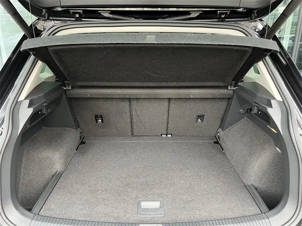 Volkswagen Tiguan 2017 330TSI