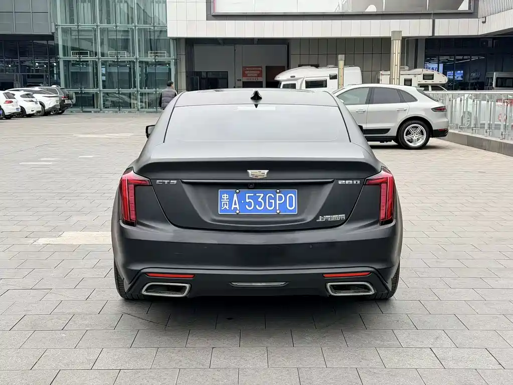 CADILLAC CT5