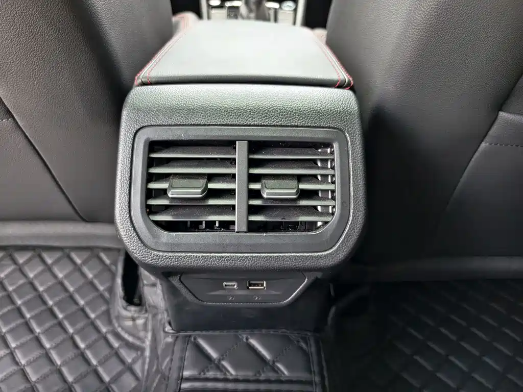 Volkswagen Lavida — миниатюра 18