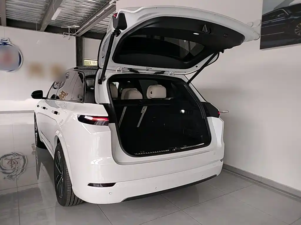 Li Auto Li L7 — миниатюра 19
