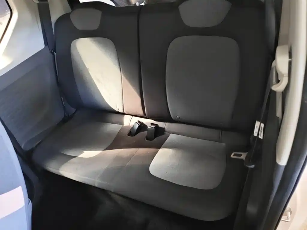Wuling MINIEV — миниатюра 17