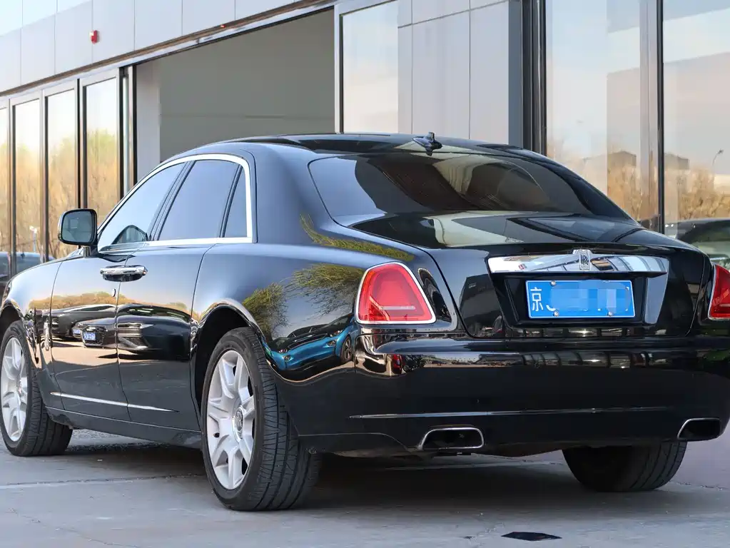 Rolls-Royce Ghost 2010 6.6T Standard