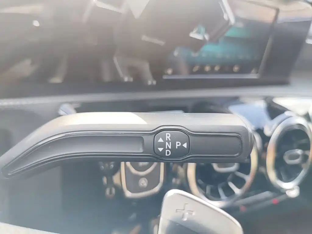 Mercedes-Benz A-Class — миниатюра 14