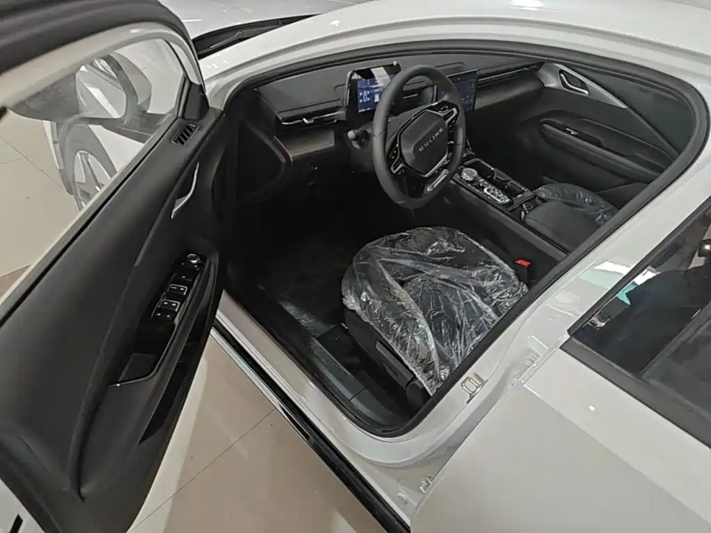 Wuling 五菱E5 — миниатюра 16