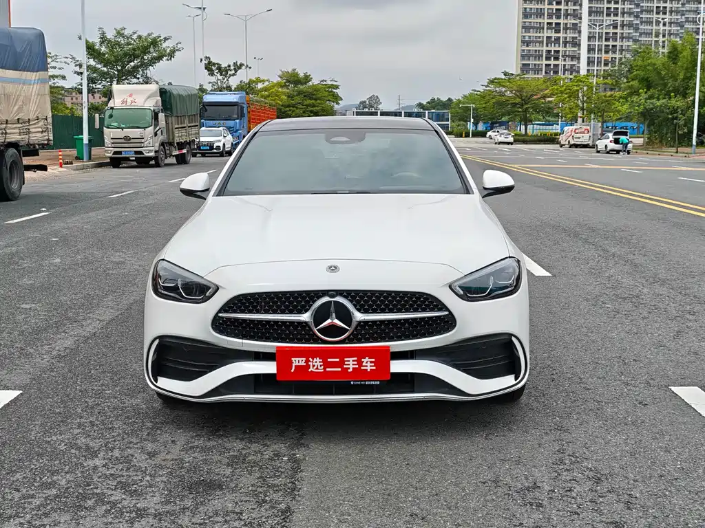 Mercedes-Benz C-Class — миниатюра 3