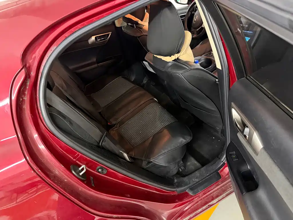 Lexus CT — миниатюра 8