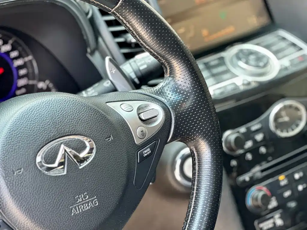Infiniti FX — миниатюра 27