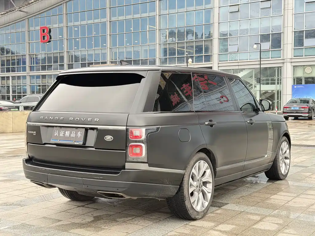 LAND ROVER RANGE ROVER