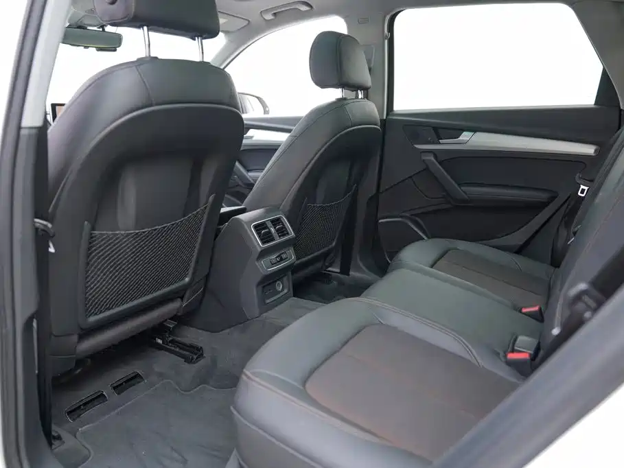 Audi Q5L — миниатюра 18