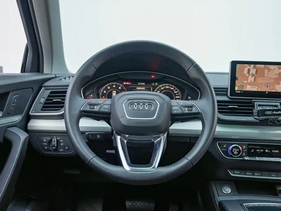Audi Q5L — миниатюра 14