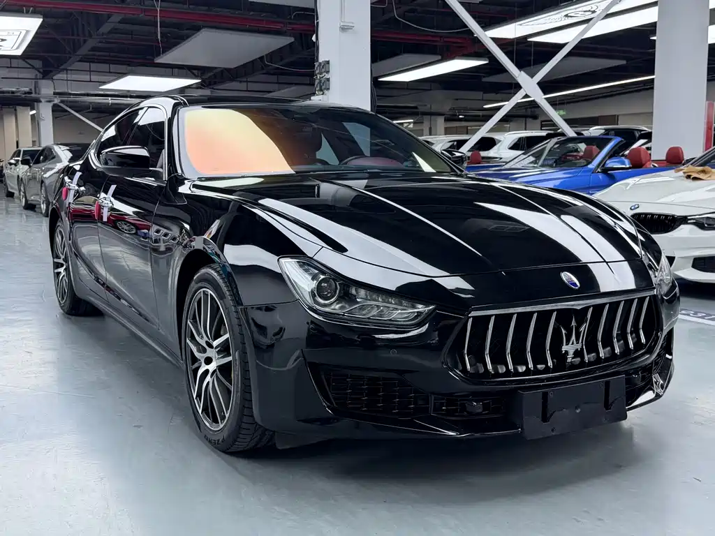 Maserati Ghibli 2019 3.0T Luxury V