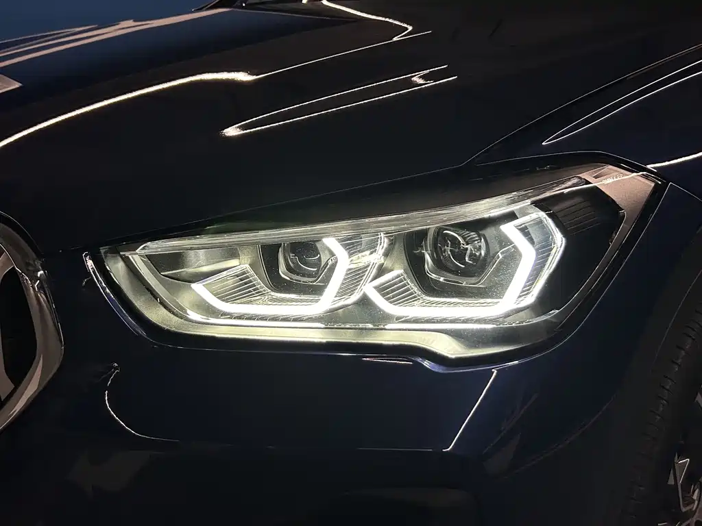 BMW X1 — миниатюра 13