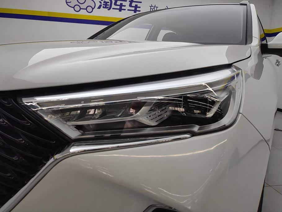 Haval Haval M6 1.5 л 2021 г. Белый, пробег 12500 км
