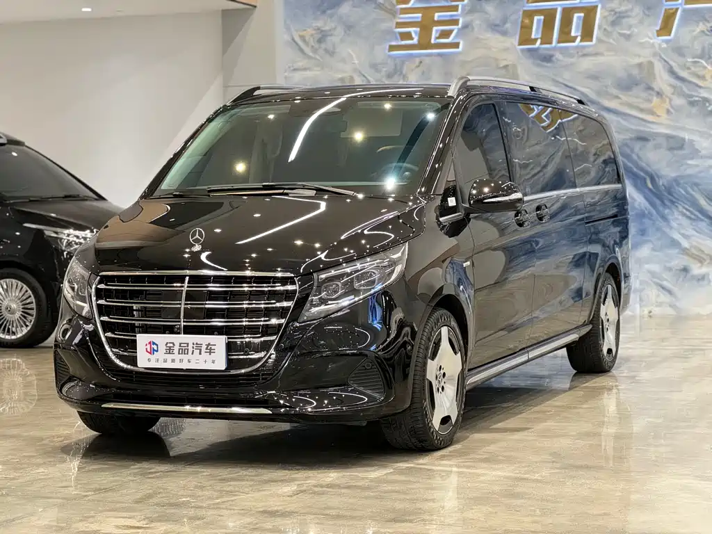 Mercedes-Benz V-Class 2025