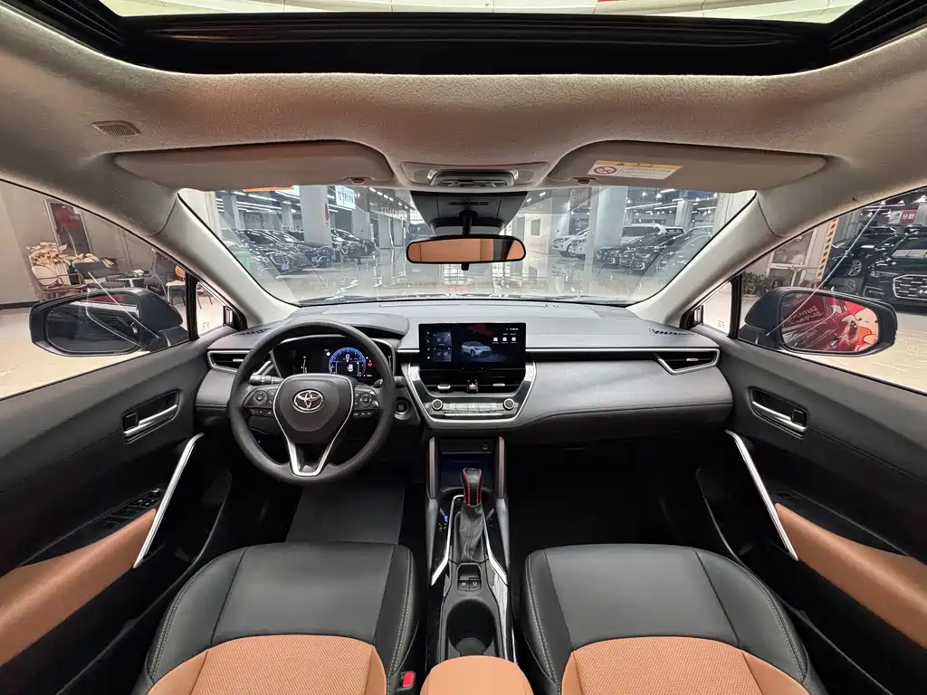 Toyota Frontlander — миниатюра 5