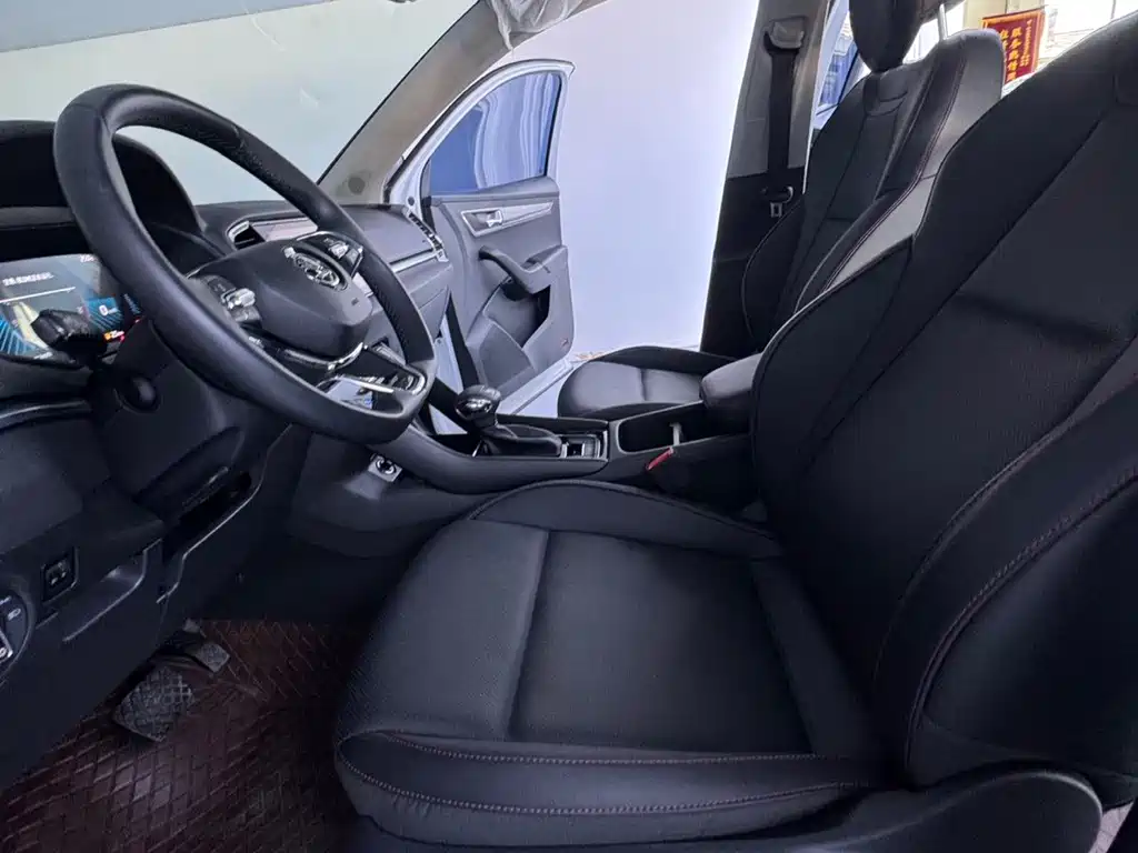 Skoda Karoq — миниатюра 16