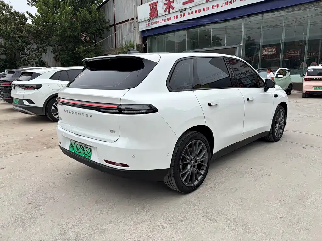 Leapmotor Leapmotor C10 — миниатюра 9