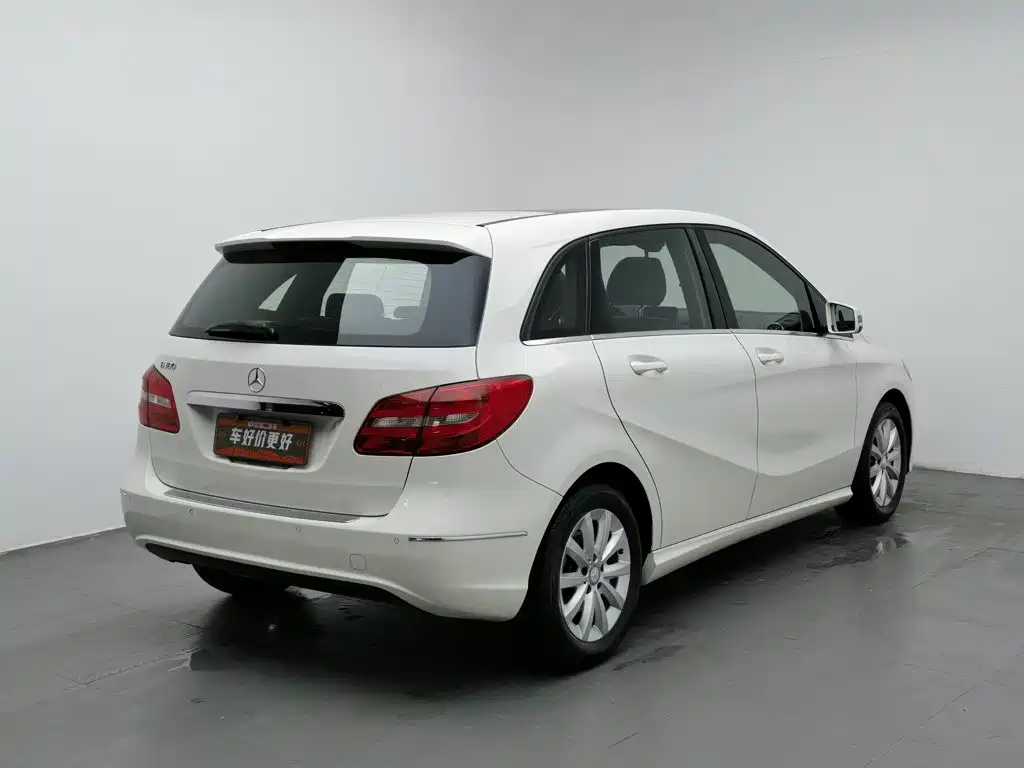 Mercedes-Benz B-Class — миниатюра 2