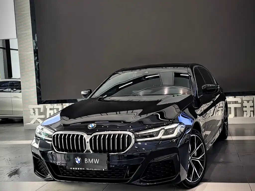 BMW 5 Series 2022