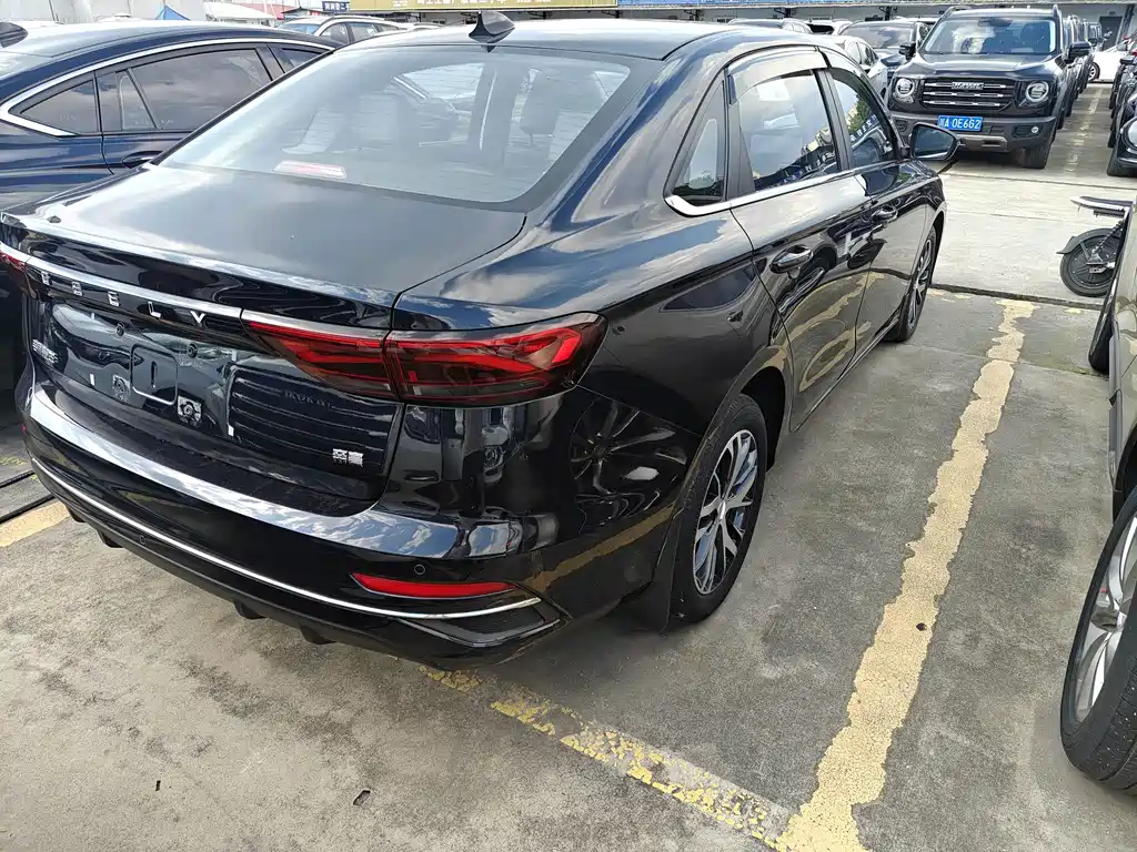 Geely Emgrand — миниатюра 16