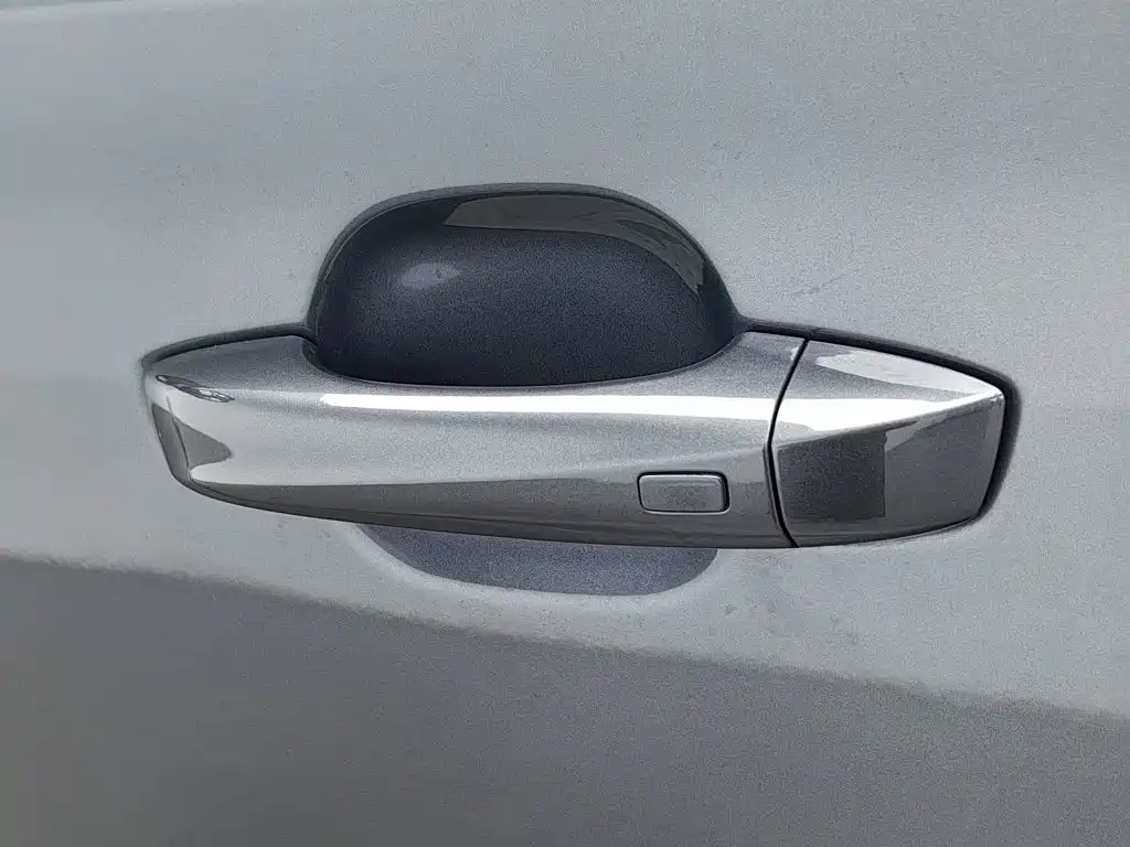 Roewe RX5 — миниатюра 18