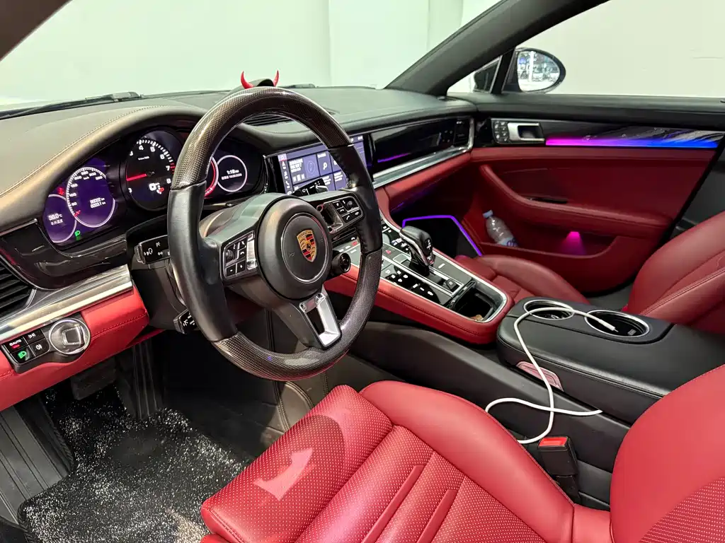 Porsche Panamera — миниатюра 4