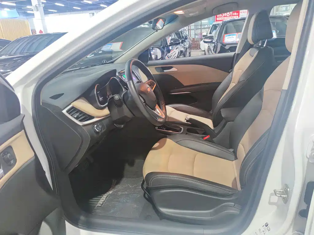 Chevrolet Monza — миниатюра 7