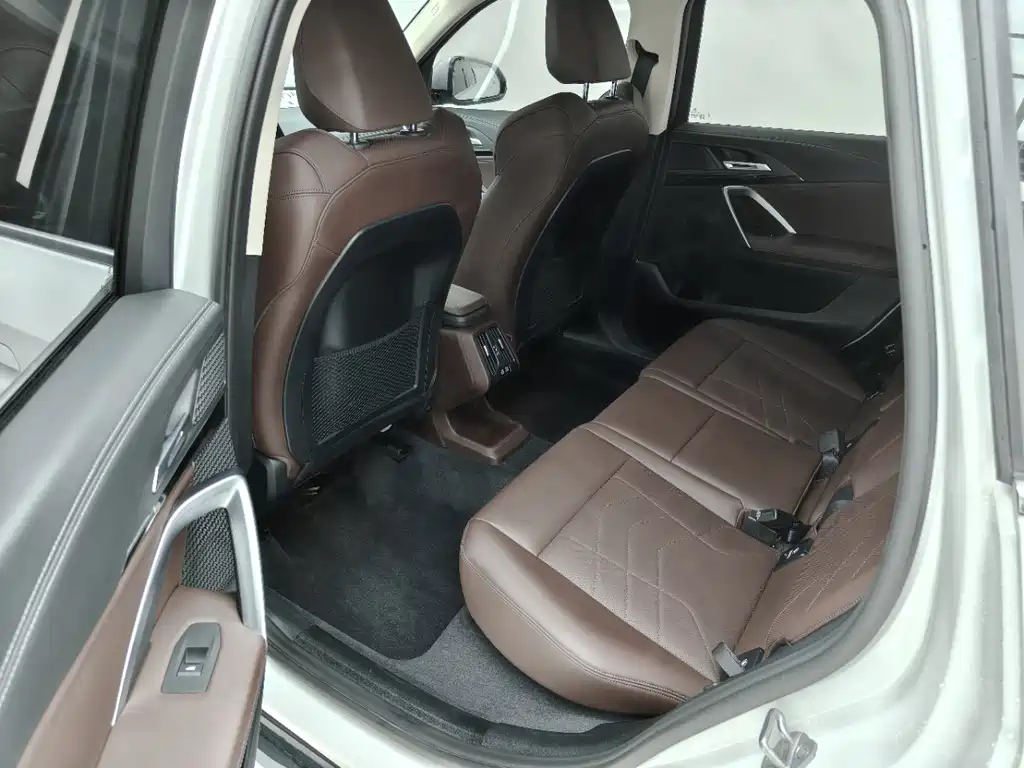 BMW X1 — миниатюра 9