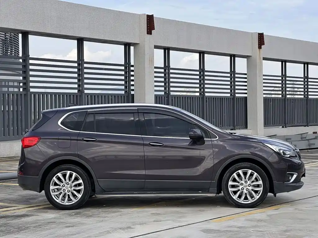 Buick Envision Plus — миниатюра 11