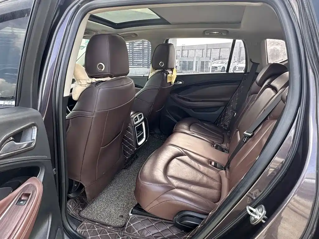 Buick Envision Plus — миниатюра 6