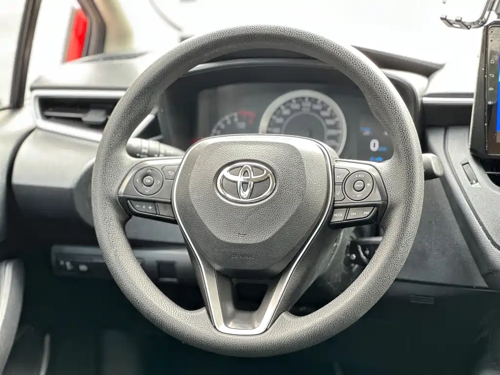 Toyota Corolla — миниатюра 10