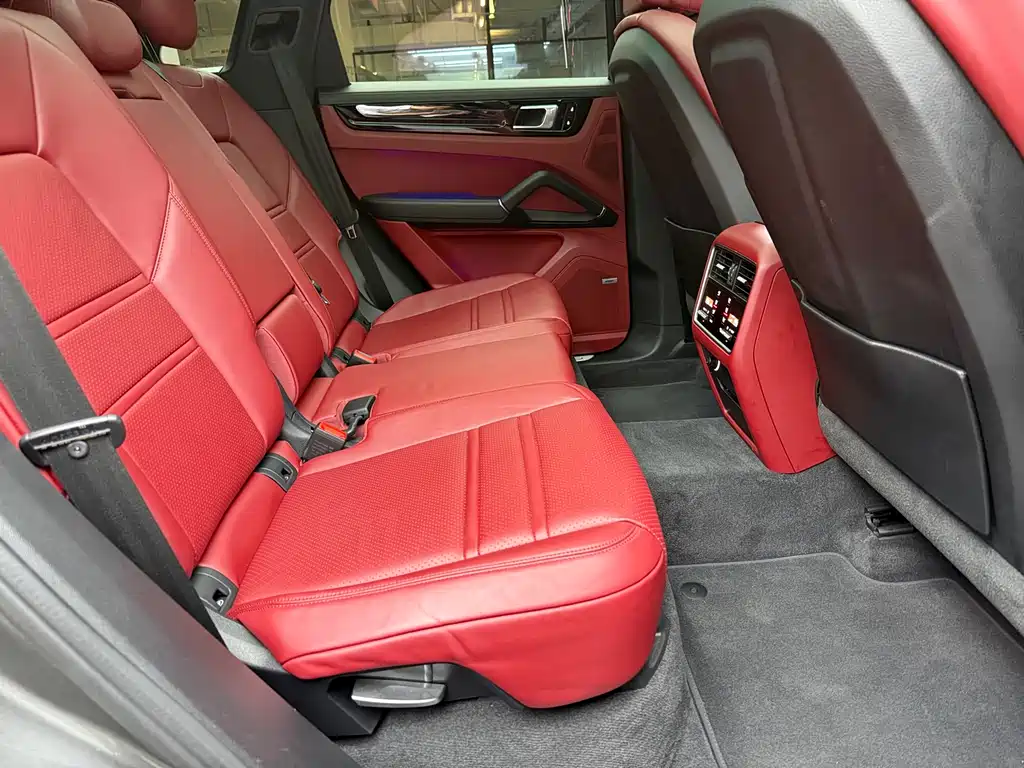 Porsche Cayenne 2019 Cayenne 3.0T