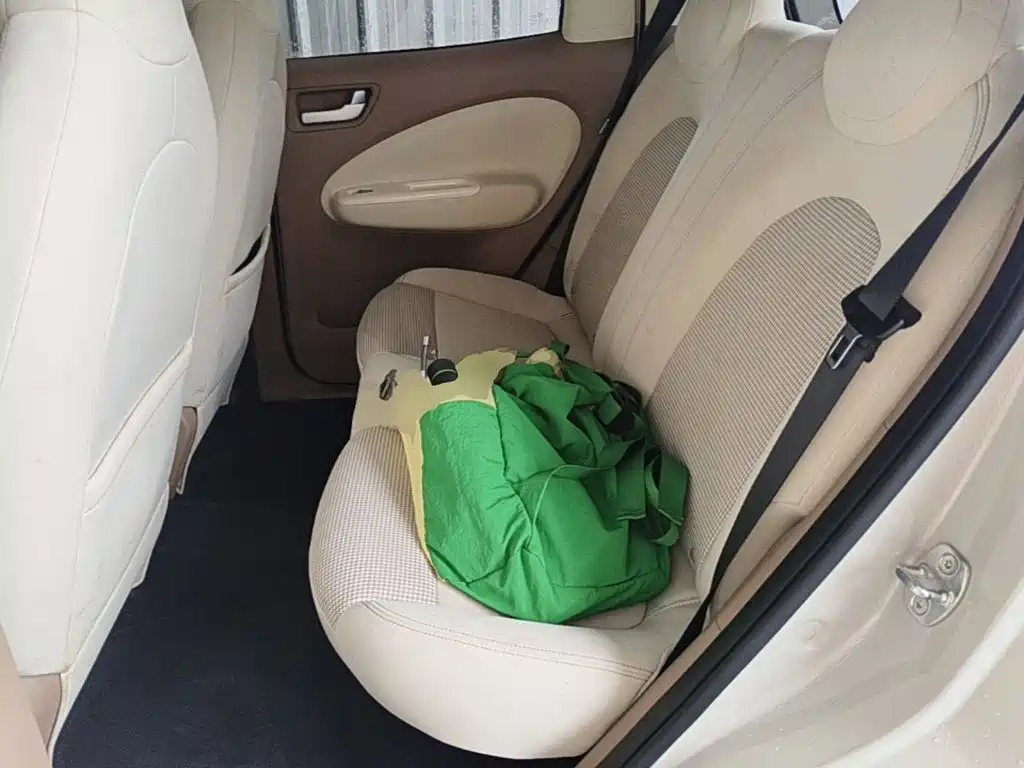 Wuling MINIEV — миниатюра 17