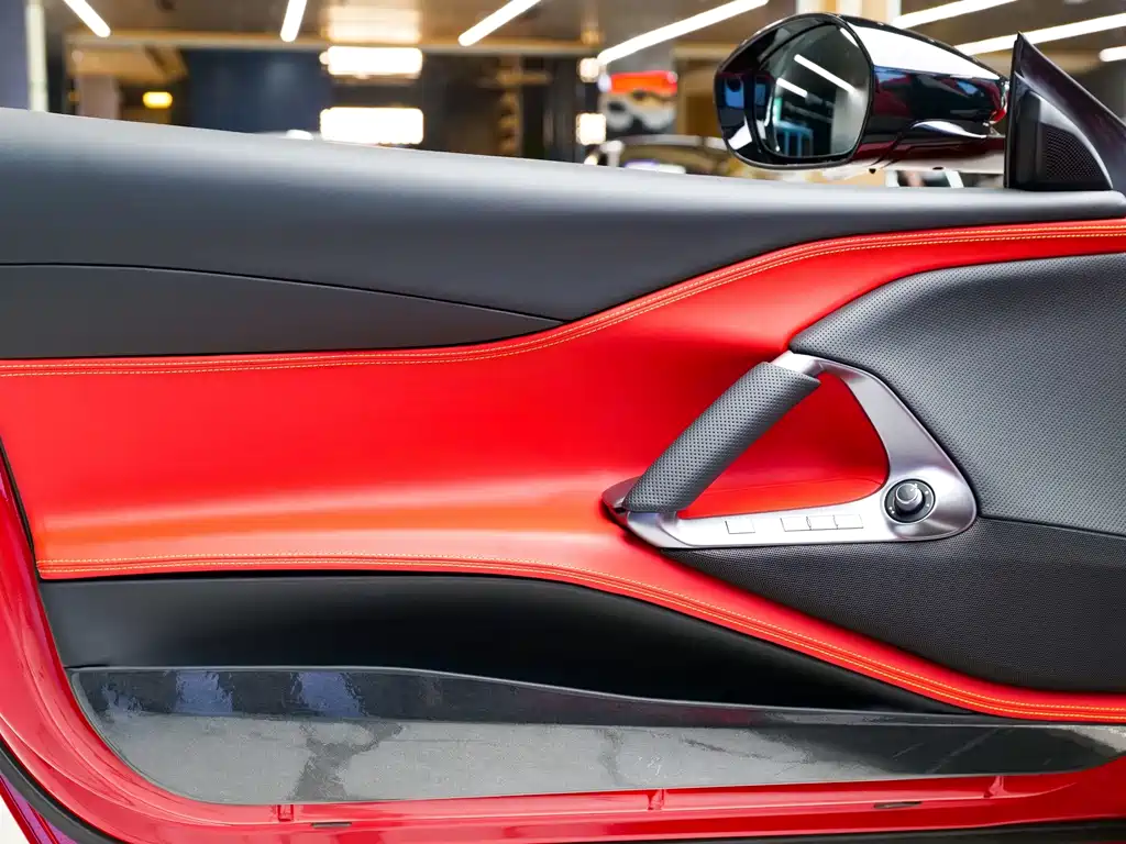 Ferrari 812 — миниатюра 12