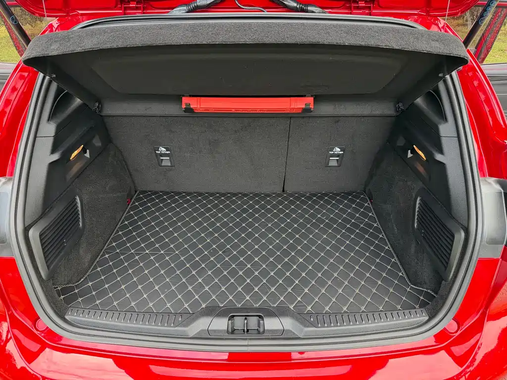 Ford Focus — миниатюра 28